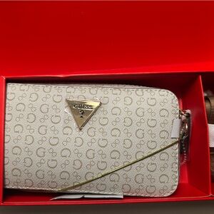 Guess Beige Monogram Zip Wallet